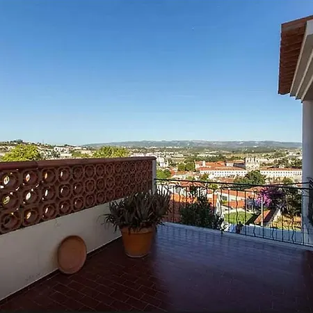 Stunning View Ferienhaus